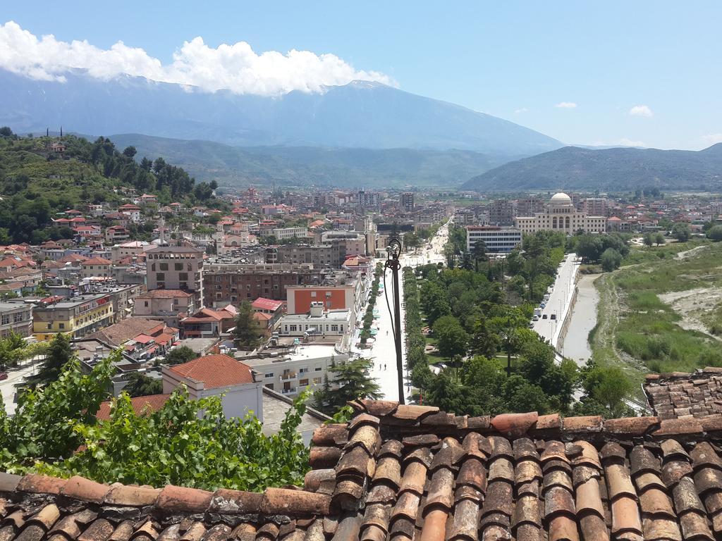 Old Town Hava Baci Hotel Berati Exterior foto